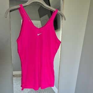 Nike Women's Pink Tank Top